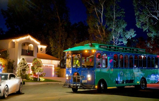 Santa Clarita Transit Hosts Festive Holiday Light Tour with Benefits for Local Food Pantry