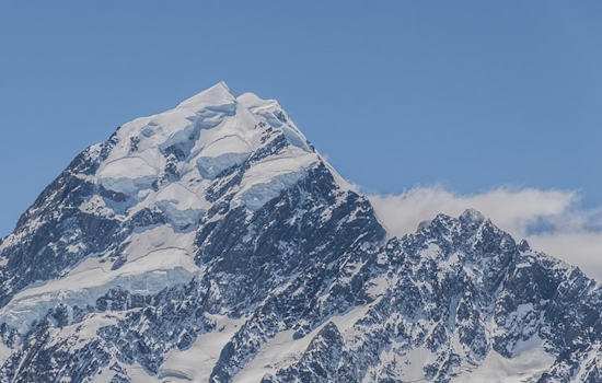 Search for Bay Area Climber and Companions Suspended Amid Harsh Conditions on New Zealand's Mount Cook