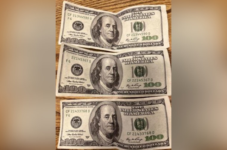 Seaside Merchants Warned of Counterfeit $100 Bill Circulation, Police Urge Vigilance and Scrutiny