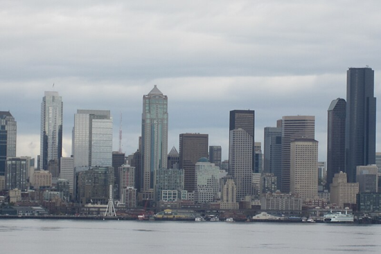 Seattle Braces for Rainy Spell: National Weather Service Forecasts Steady Showers Ahead
