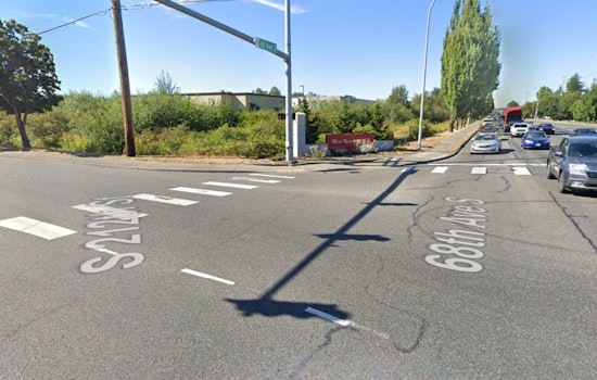 Seattle Man Fatally Struck by Vehicle While Crossing Street in Kent