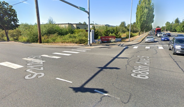 Seattle Man Fatally Struck by Vehicle While Crossing Street in Kent