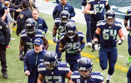 Seattle Seahawks Triumph Over Arizona Cardinals 30-18, Bolster NFC West Lead with Ground Game Surge