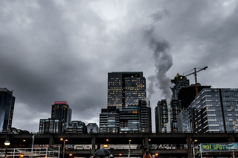 Seattle's Christmas Drenched in Rain, Wet Weather to Persist Through the Week