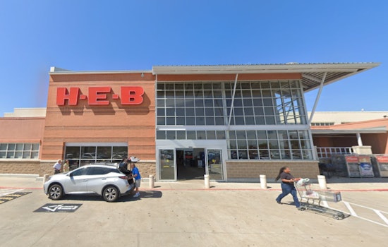 Security Guard Fires at Suspected Robber's Vehicle After Armored Truck Heist at Sugar Land H-E-B