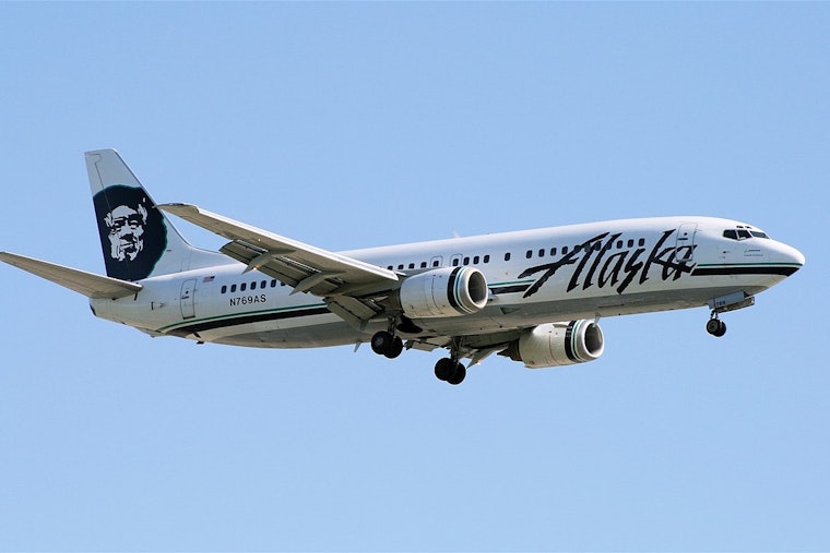 Severe Turbulence on Alaska Airlines Flight Leads to Crew Hospitalizations, FAA Investigates