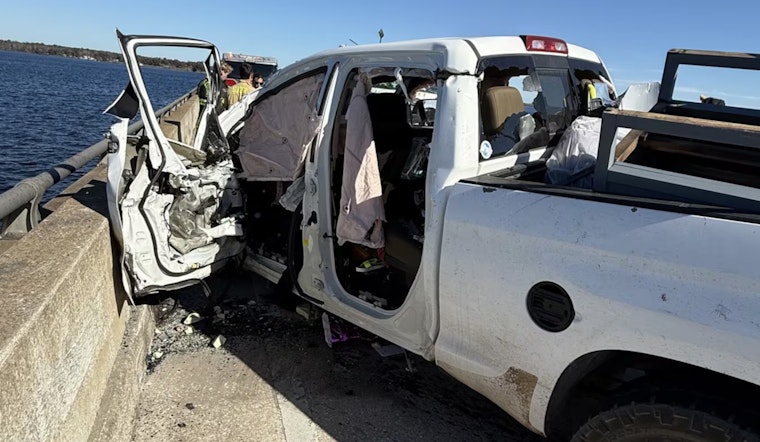Shands Bridge in St. Johns County Reopens After Collision Leads to Fuel Spill and Traffic Disruption