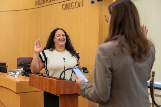 Shannon Singleton Sworn In as Multnomah County Commissioner for District 2