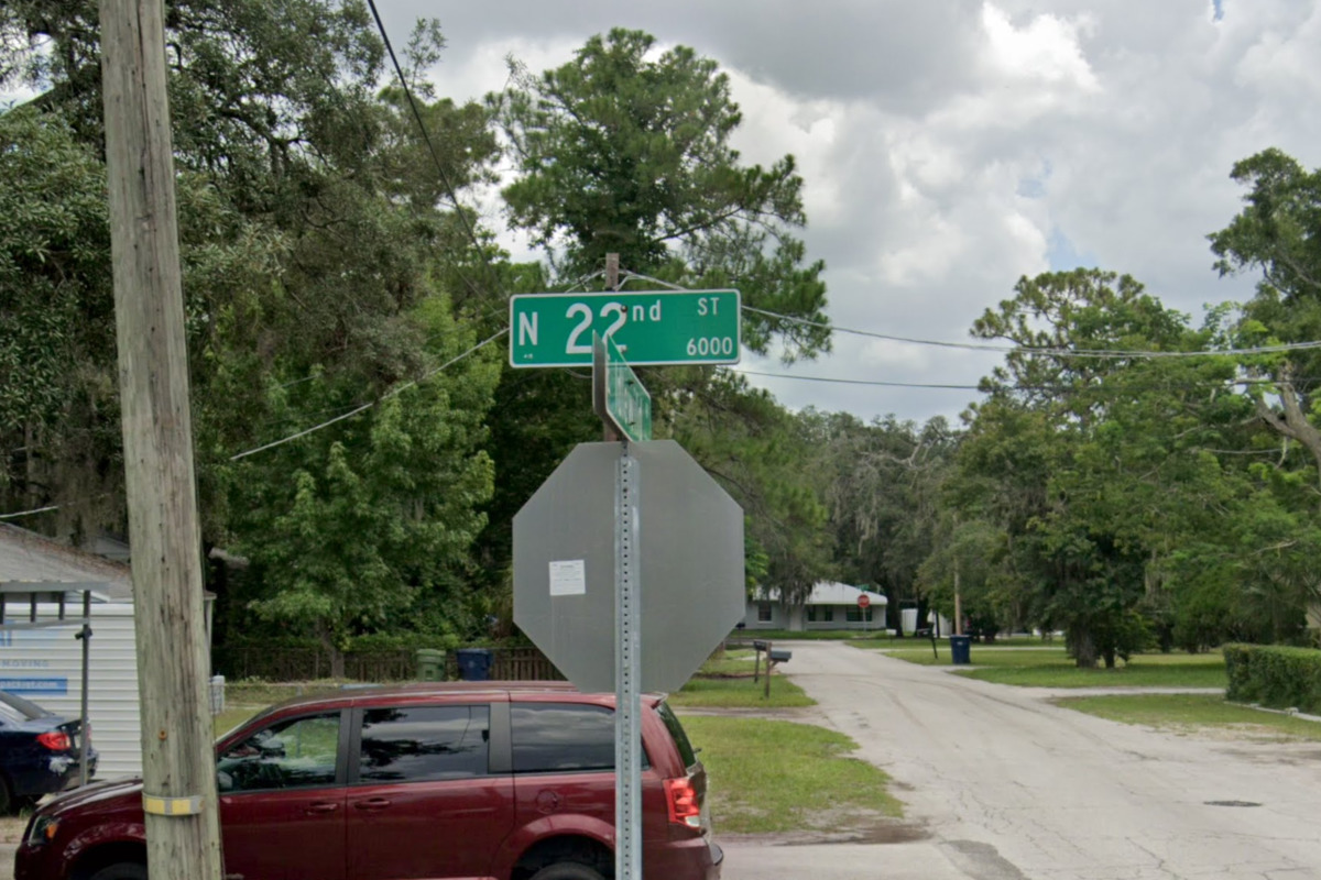 Single-Vehicle Crash on N 22nd St in Tampa Leaves One Dead,