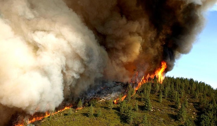 Soto Fire in Jurupa Valley Reaches 80% Containment, Evacuations Ebb as Santa Ana Winds Raise Fire Alert