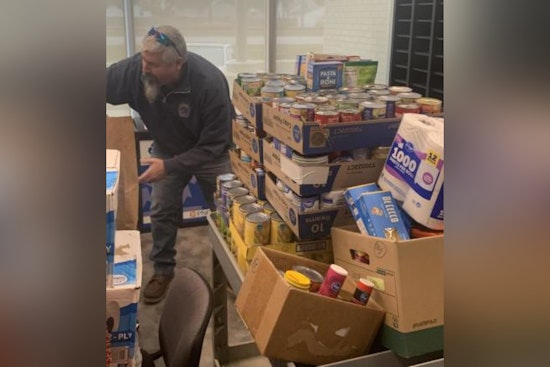 Speedway's Generosity Shines, 4th Annual Holiday Food Drive Surpasses Goals, Collecting 1,925 Donations for Families in Need