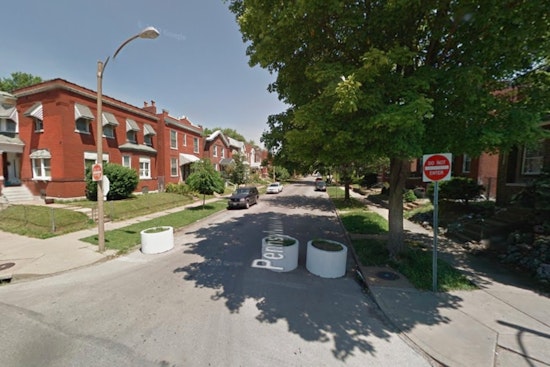 St. Louis Man Falls Victim to Carjacking and Armed Robbery in Gravois Park