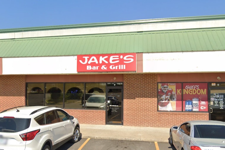 St. Louis Man Fatally Shot After Bar Dispute in Columbia Missouri as Suspect Remains at Large