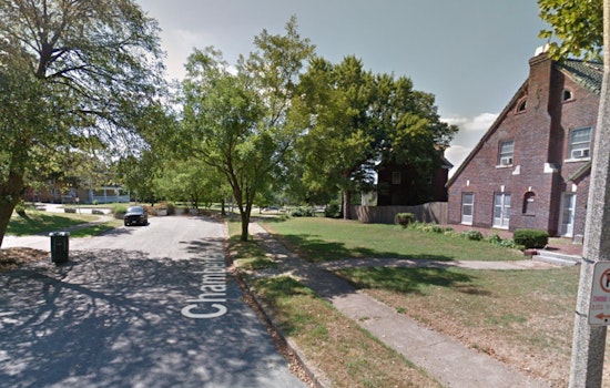 St. Louis Man Shot in Leg During Christmas Day Robbery Attempt, Police Seek Suspects