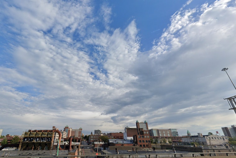 St. Louis Prepares for Mixed Weather with Clear Skies Rain Showers and Winter Chill