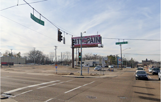 Stolen Ambulance Crashes into MPD Cruiser Following Chase in South Memphis