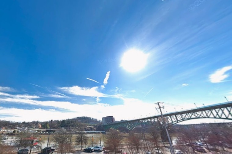 Sunny Respite in Knoxville Today Before Rainy Week Ahead, NWS Forecasts Highs of 47