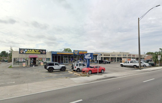 Suspected Arson in Fort Lauderdale, Police Investigate After Three Cars Torched at Auto Parts Store