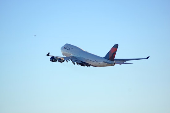 Suspected Stowaway to Face Charges in Brooklyn After Alleged Unauthorized Flight from New York to Paris