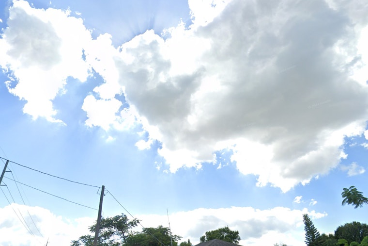 Tampa Area Braces for Storms and Chilly Winds, NWS Issues High Rip Current Risk Warning