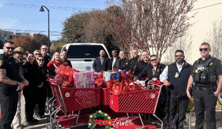Tarrant County Sheriff's Office Embodies Festive Spirit with Gift-Giving Initiative for Families in Need
