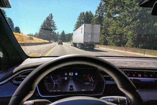 Tesla Engages With Austin Officials to Discuss Self-Driving Car Technology Amid Competitive AV Market