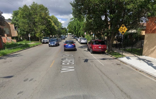 Three Dead, Five Wounded in Chicago Lawn Neighborhood Mass Shooting, Police Seek Suspects