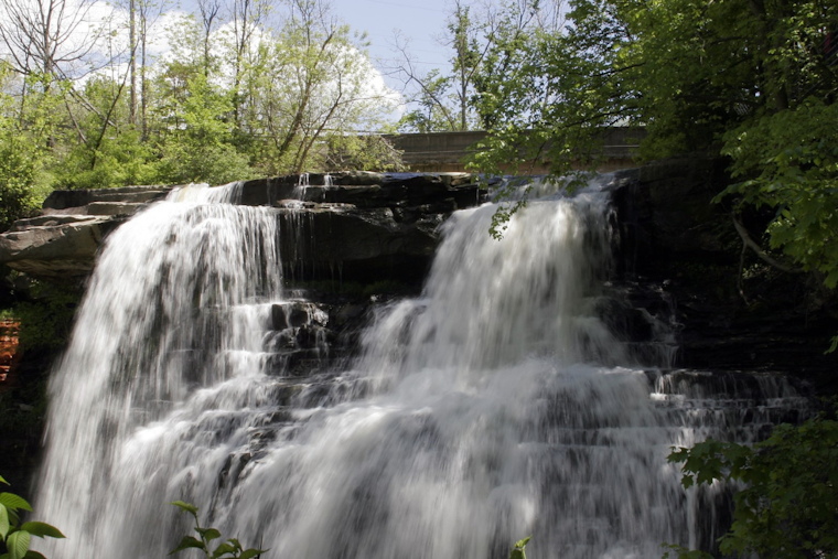 Three Hikers Rescued from Ravine at Brandywine Falls, One Injured; Emergency Teams Urge Caution
