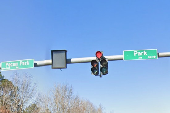 Tragic Morning in Jacksonville as Bicyclist Is Killed in Pecan Park Road Traffic Incident