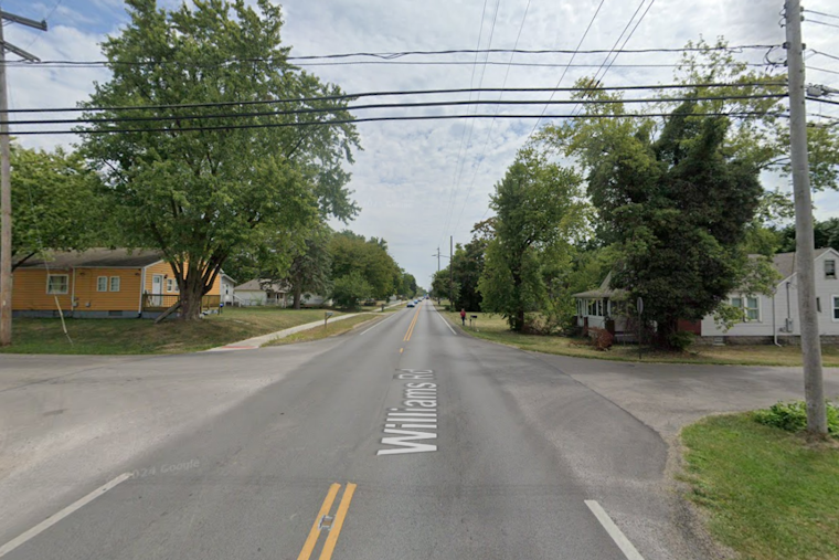 Two Fatalities, One Critical After Single-Vehicle Crash on South Side of Columbus