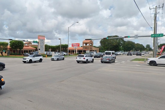 Two Miami-Dade Officers Hospitalized After Collision While Responding to Emergency Call