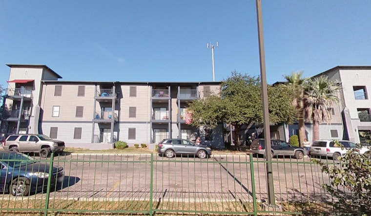 Two Young Children Seriously Injured in Pit Bull Attack at San Antonio Apartment Complex