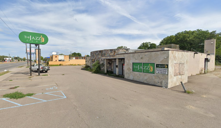 U-Haul Smash-and-Grab Attempt Foiled at Detroit's Jazz Cannabis Club, Owner Faces Hefty Repairs