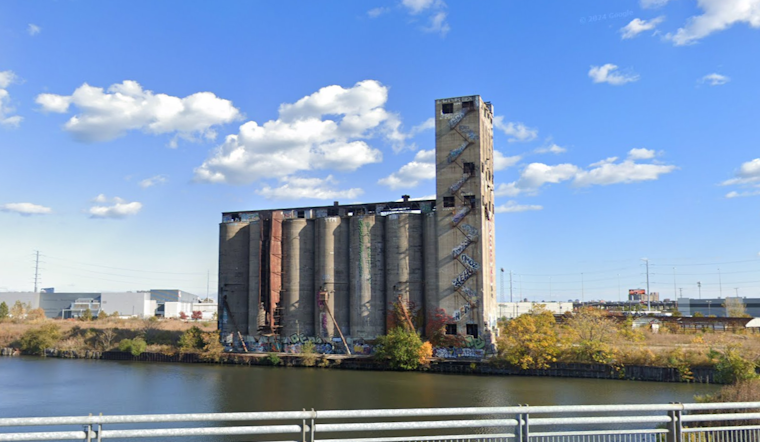 Uncertain Future for Chicago's Historic Damen Silos as Demolition Plans Advance