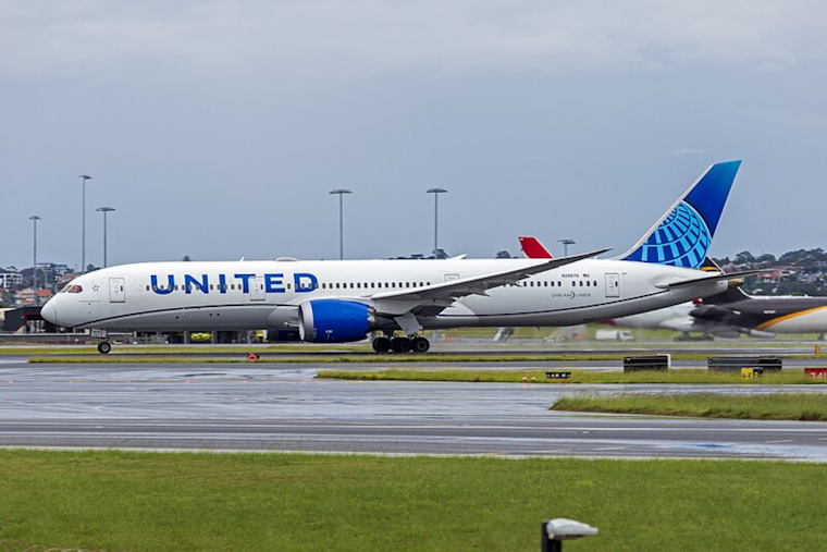 United Airlines Employees in Denver Suffer Food Poisoning From Holiday Meal, Company and AFA Respond
