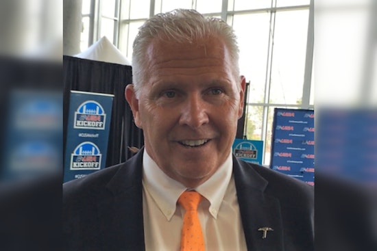 University of Illinois Mourns Loss of Respected Offensive Assistant Coach Dana Dimel at 62