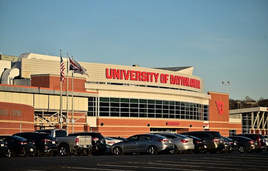 UNLV Runnin' Rebels Suffer Slim Defeat to No. 22 Dayton Flyers in Final Seconds at University of Dayton Arena