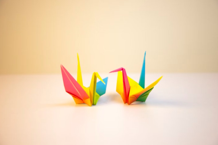 UNLV Students Craft 4,000 Origami Cranes for Professors Slain in Mass Shooting, Embody Grief and Hope