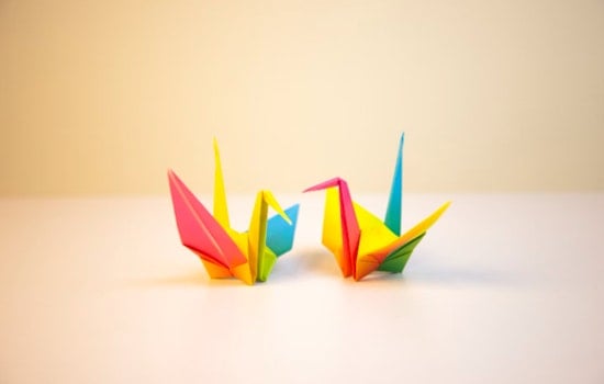 UNLV Students Craft 4,000 Origami Cranes for Professors Slain in Mass Shooting, Embody Grief and Hope
