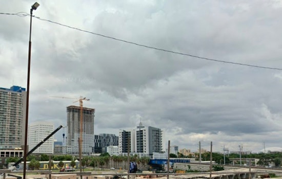 Warm and Wet Christmas in Miami with Spotty Showers and Balmy Temperatures