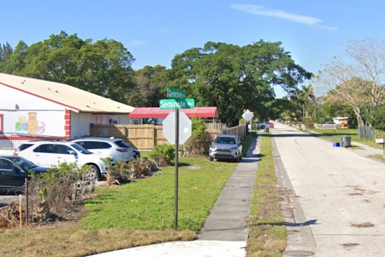 West Palm Beach Crash Turns Fatal as 46-Year-Old Man Dies After Hitting Parked Truck