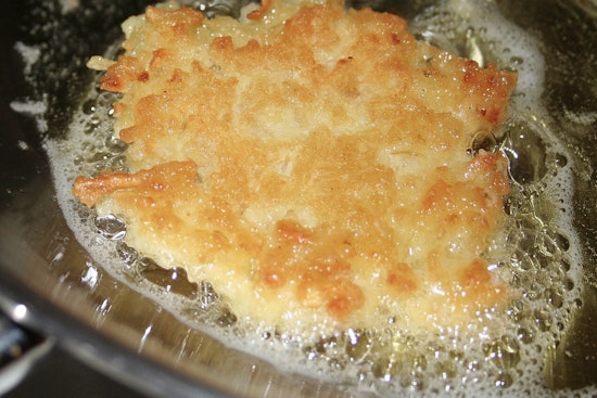 Where to Find the Best Latkes in New York City During Hanukkah