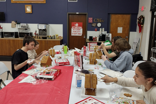 White Settlement Celebrates Youth Creativity with Sweet Victory at Gingerbread House Race