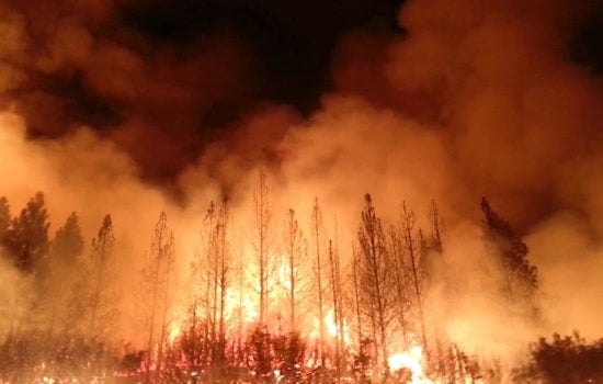 Wildfire Engulfs 2,200 Acres Near Malibu, Mandatory Evacuations in Effect as Zero Containment Reported