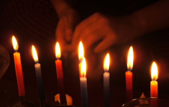 Winter Park Joins in Celebration as Hanukkah Coincides with Christmas for First Time Since 1910