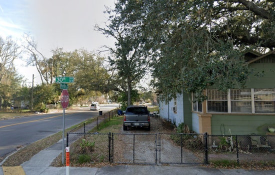 Woman Shot in Leg at Jacksonville Social Gathering, Suspect at Large