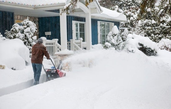 Xcel Energy Sparks Eco-Transition in St. Louis Park with Rebates on Electric Outdoor Equipment