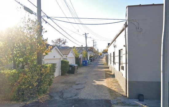 Young Man Robbed at Gunpoint After Online Encounter in St. Louis; Police Seek Information