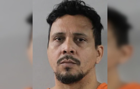 America's Most Wanted Fugitive Nabbed in Florida Thanks to Daughters' Social Media Sleuthing