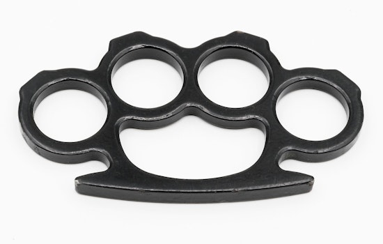 Arizona Considers Ban on Brass Knuckles as Belt Buckles Amid Teen Violence Concerns